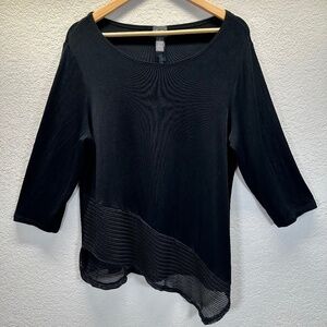 Chicos 2 Travelers Black Top Long Sleeve Asymmetrical Hem Slinky Womens L City